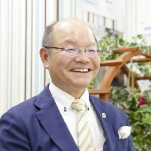 明利学舎-塾長- 鈴木-明男